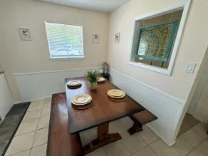 Rustic Charm near Domain, Q2 - Image 2