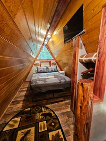 Mountain Breeze Chalet - Image 3