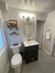 CJ's Cottage - Image 4