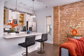 Perfect spot, 2 BD, Free parking, Fulton Market - Image 5
