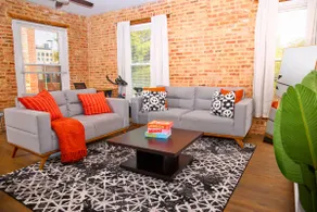 Perfect spot, 2 BD, Free parking, Fulton Market - Image 3
