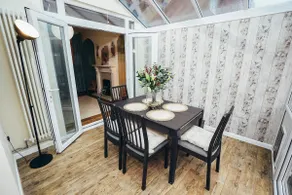 Huge 4 Bed Family Home in Derbyshire with Parking - Image 4