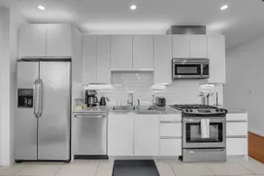 Bright & Airy 1BD in Tulsa with Onsite Gym - Image 2
