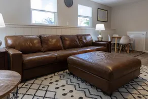 3BR House on a quiet cul-de-sac. - Image 2