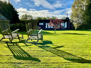 Eden lodge (with private hot tub) - Image 3
