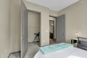 Cozy 2BR- Pool,Gym,Pkng,Near BOK Ctr&Arts Dstrct - Image 5