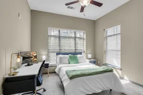 Cozy 2BR- Pool,Gym,Pkng,Near BOK Ctr&Arts Dstrct - Image 2