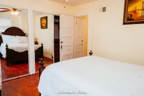 2BR Condo w/ Metro & Parking! - Image 2