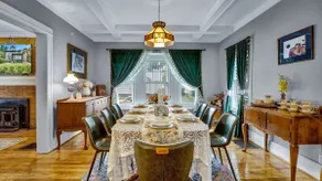 Live in elegance in this beautiful 5 bedroom home - Image 2