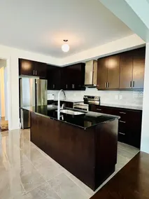 Lakehouse Living - Image 3
