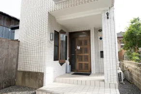 [Entire building rental] A detached house with stylish stained glass and a large bath - Image 5