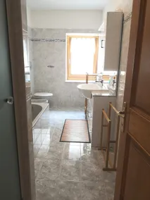 Dolomites view, 20 m² terrace, free parking - Image 5