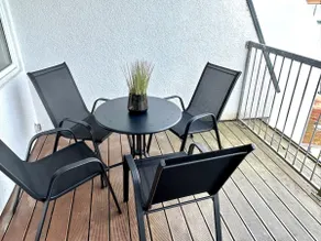 Large apartment with terrace - Image 4