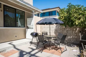 3 Private Suites | 2-Story BBQ Home Near DTLA - Image 3
