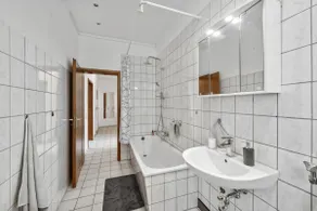 Wupper II Top location for business travelers, 4 beds - Image 5