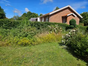 Villa near city and port - Image 2