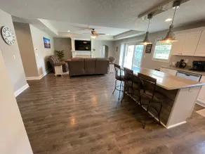 Channelside Lake House - Image 4