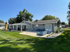Channelside Lake House - Image 2