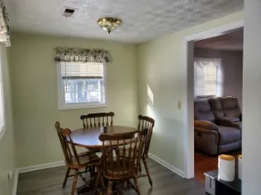 Sweet Country Retreat - Image 3