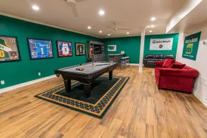 Golfer's Dream (7,000 Sq. Ft WHITE HOUSE) - Image 4