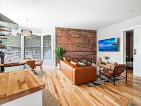 Stunning Boho Apt in Ohio City - Image 4