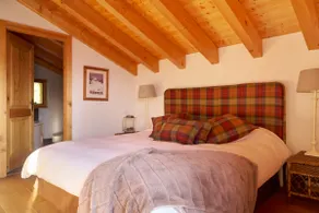 Chalet Aurore, a luxury retreat - Image 2