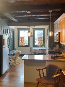 The Merchant's Carriage House - Downtown Salem - Image 3