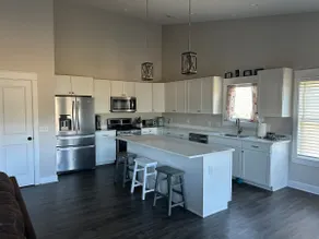 Cozy Home located near Indiana University - Image 2