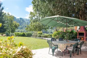 Country House: Infinite Garden & Mountain Views - Image 3