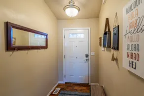 Spacious 4BR Home | Near Hospital & Snake River - Image 4