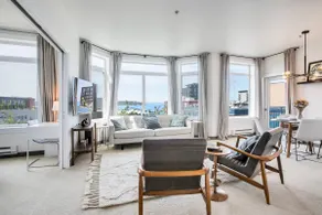 Seattle’s Downtown Gem- w/View, Parking & Pool - Image 3