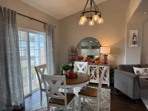 Charming 3BR Home in Canby - Image 3