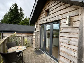 Fox Lodge with Hot Tub - Image 5