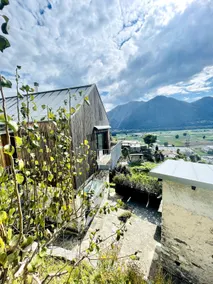 Rustic with lake view - Image 5
