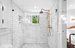 Lewes Carriage House /Salt Water Pool/Spa Hot Tub - Image 5