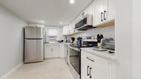 Quaint Ocean Oasis | 1bd/1bt | 4 min walk to beach - Image 3