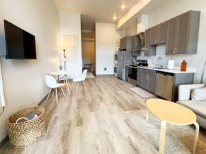 Fairhaven Cozy Retreat - Image 4