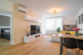 Modern apartment under the castle - Image 4
