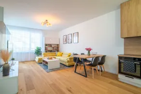 Modern apartment under the castle - Image 5