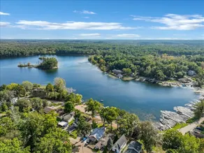 Lake Cabin w/ Dock + Kayaks Near Ann Arbor - Image 4
