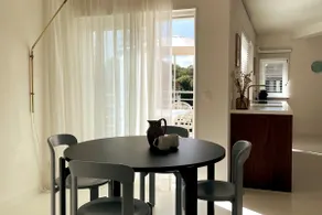 Luxe vacation flat near dunes, EV charging box - Image 3