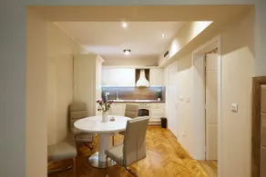 Central Apartment 2 - Image 3