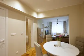 Central Apartment 2 - Image 4