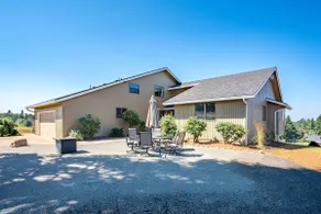Silverton Hills Retreat - Image 2