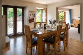 Stylish Dorset Barn Retreat – 3 bed, Sleeps 6 + EV - Image 2
