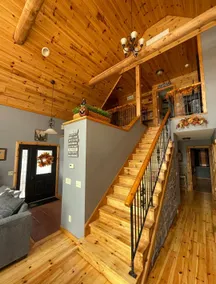 The Cedar Lake Escape 5 Bdrms Sleeps 16 (8225) - Image 2