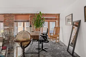 Romantic Condo over Two Floors - Image 5
