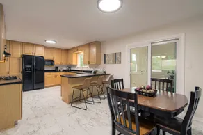 20 Min to Downtown KC | Garage Parking | Firepit - Image 2