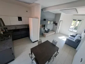 Rho: Modern Apt 5 Min from Fiera Milano - Image 2