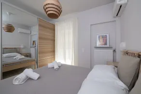 Ferrari Sea View Apartment - Image 4